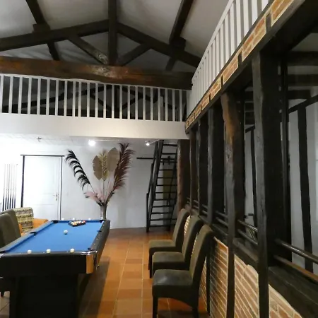 Le Prieure Loft 9 Pensionat *